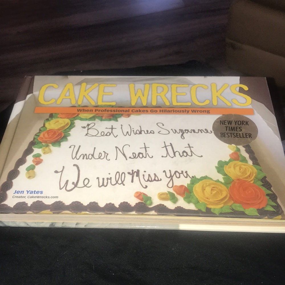 Cake wrecks books
